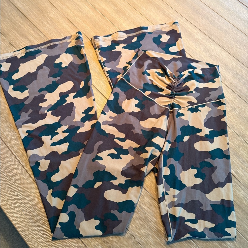 Aerie Camouflage Print Leggings